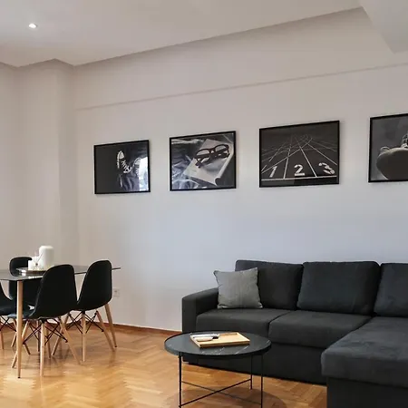 Synpiraeus & Apartament Pireu