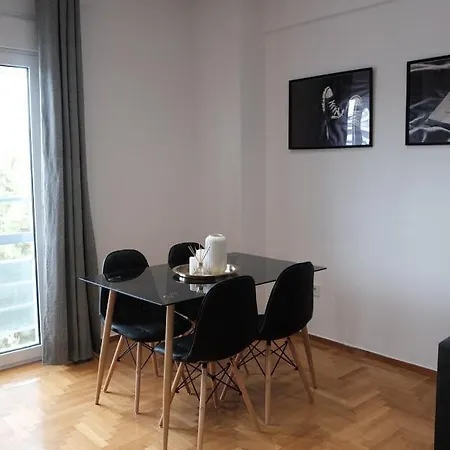 Synpiraeus & Apartament