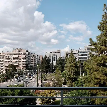Apartament Synpiraeus &